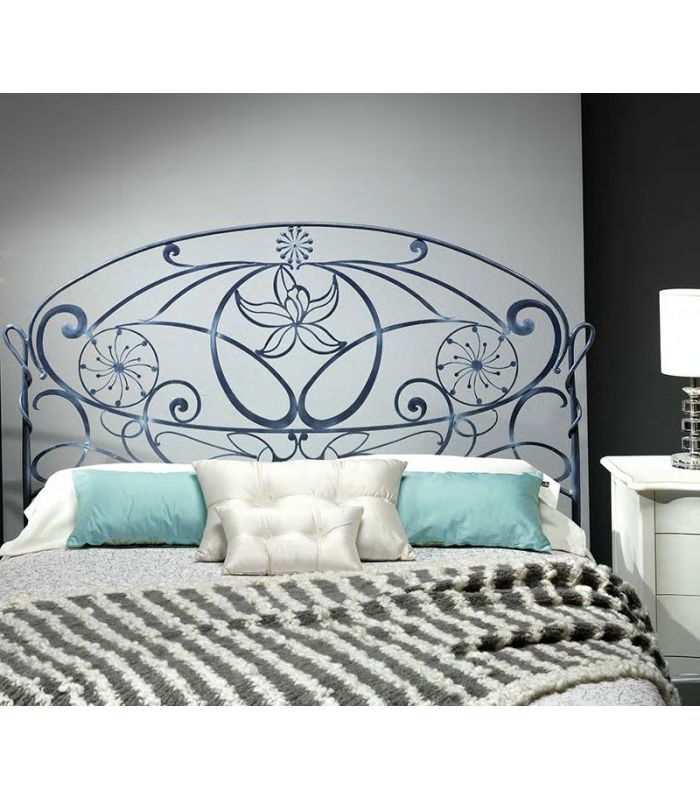 Cabecero de forja artesanal modelo CINTIA magenta pátina