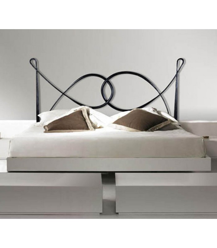 Têtes de lit en fer forgé: modèle CLARETA.