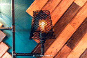 La lampe esprit dedans-dehors