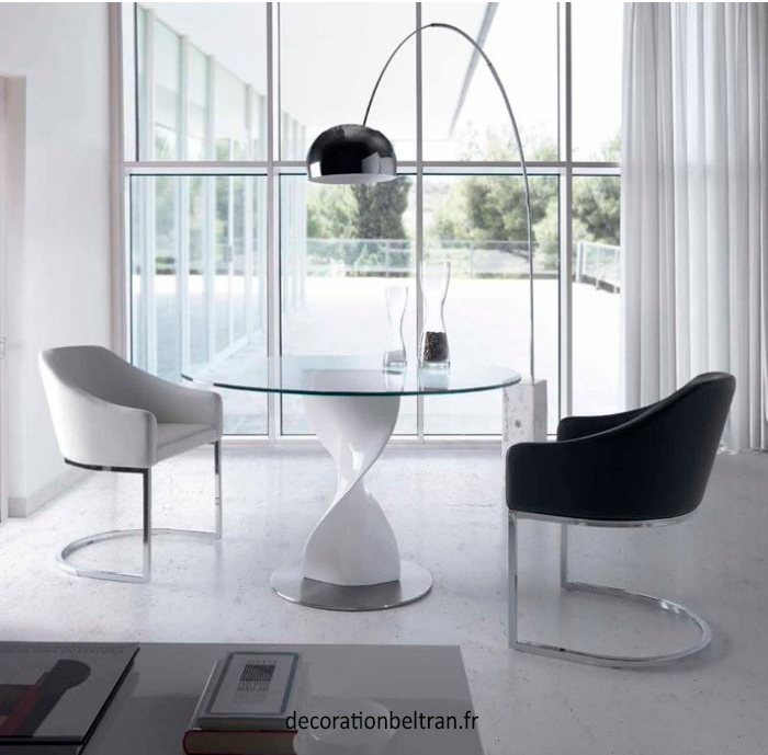 https://www.decorationbeltran.fr/tables-a-manger-rondes/55106-table-a-manger-ronde-modele-spirale.html