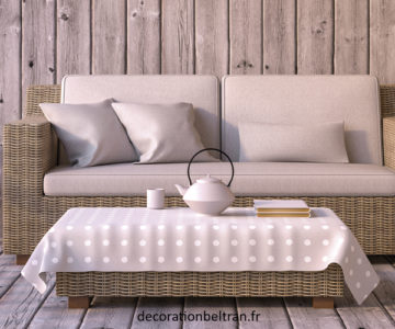 Une décoration d’été sur le balcon pour une ambiance vacances toute l’année !